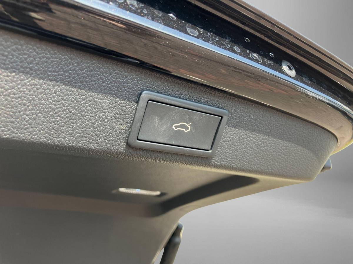 Škoda Superb Skoda Superb Combi 1.4TSI 160kW/218PK iV Business Edition Plus · Navigatie · Apple/Android Car Play · Camera + Parkeersensoren · Garantie t/m 27-03-2028 of 60000km.