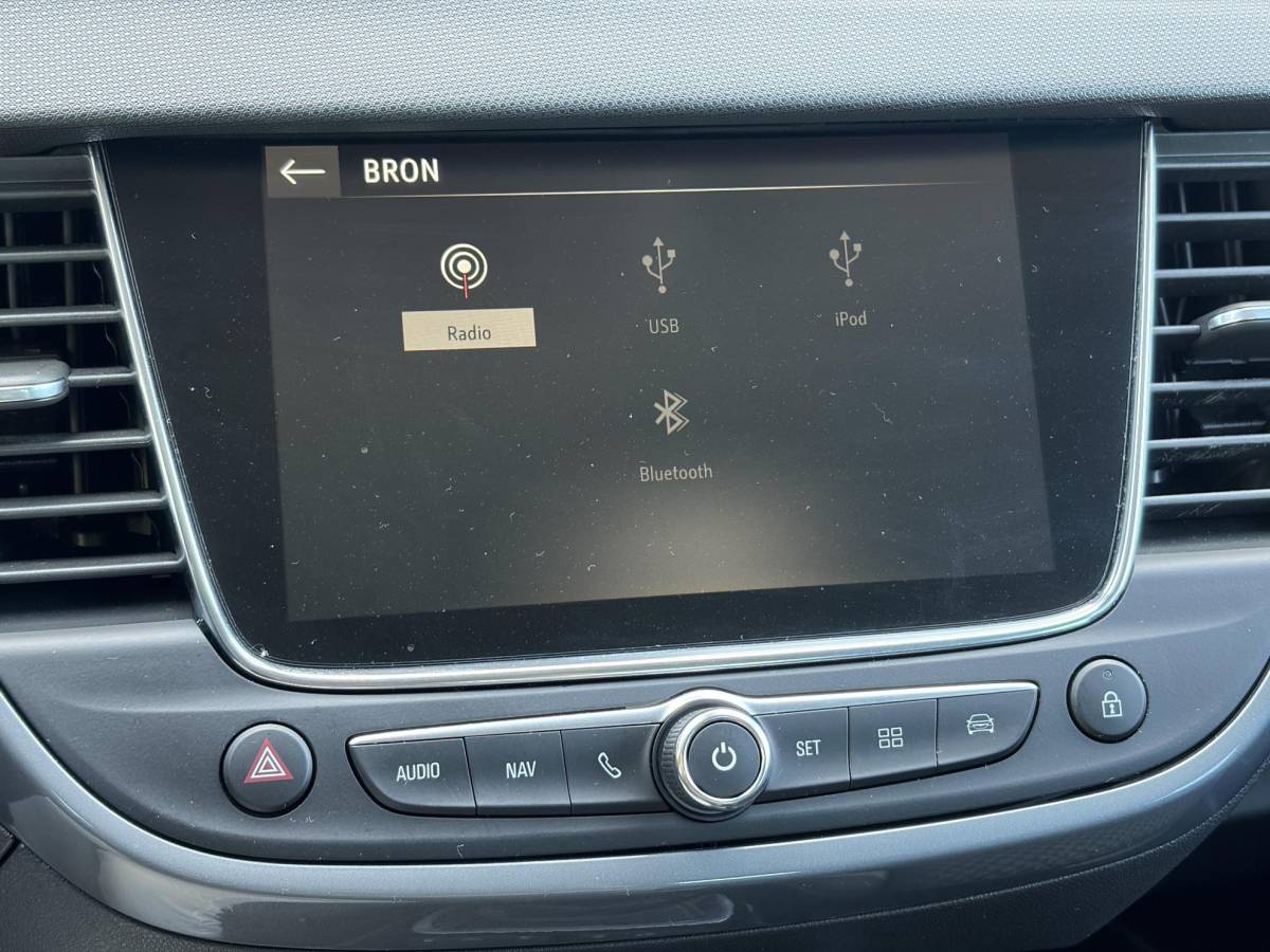 Opel Crossland X Opel Crossland X 1.2 Turbo Innovation ✓1e Eigenaar✓Dealer Onderhouden✓360° Camera✓Carplay✓Navi✓6 Bak✓110pk✓Keylss✓Halfleder✓Pdc V+A✓Lm velgen✓N.A.P✓Rijstrooksensor✓Dodehoeksensor✓Apk tot 09-2028