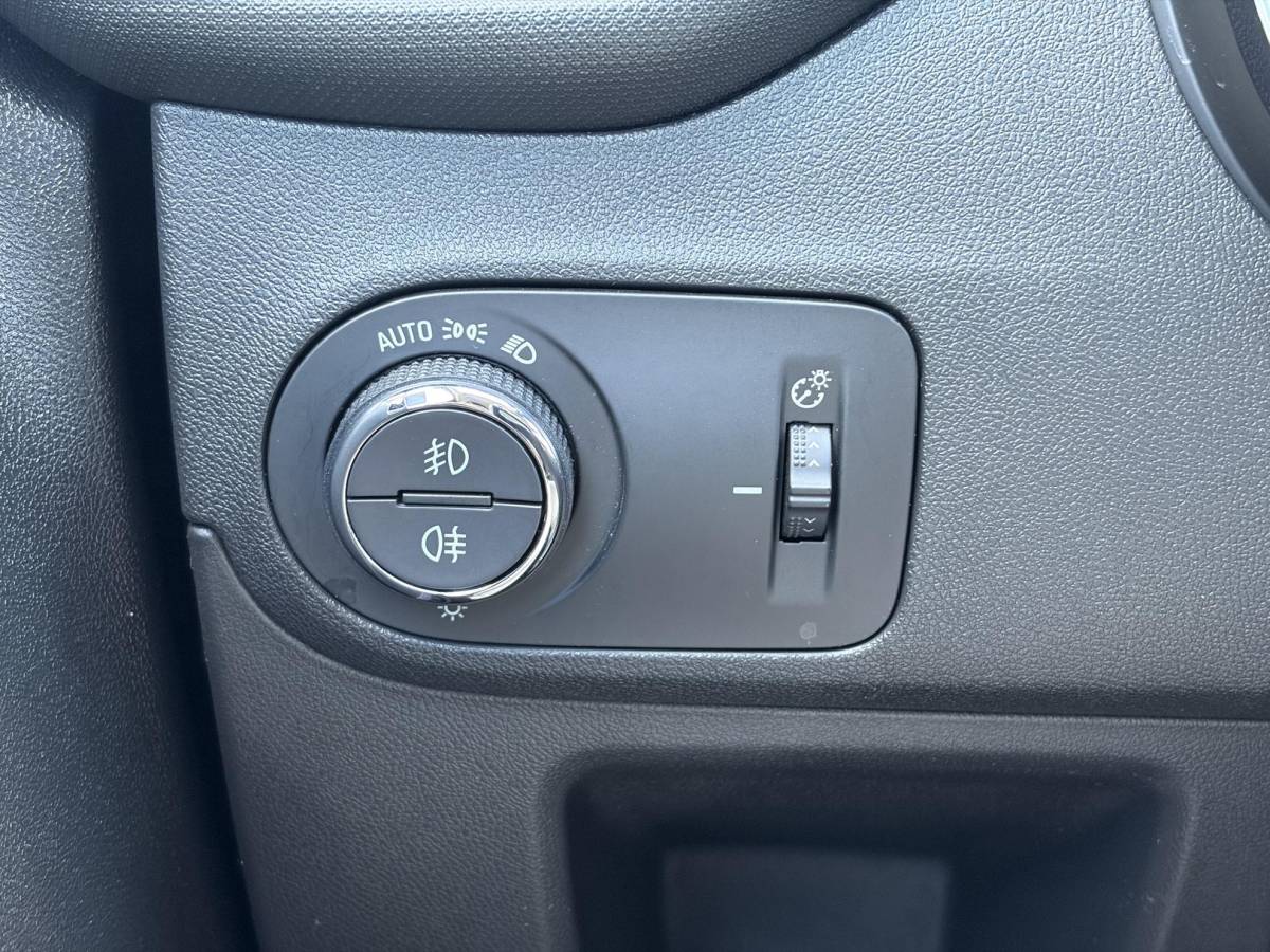 Opel Crossland X Opel Crossland X 1.2 Turbo Innovation ✓1e Eigenaar✓Dealer Onderhouden✓360° Camera✓Carplay✓Navi✓6 Bak✓110pk✓Keylss✓Halfleder✓Pdc V+A✓Lm velgen✓N.A.P✓Rijstrooksensor✓Dodehoeksensor✓Apk tot 09-2028