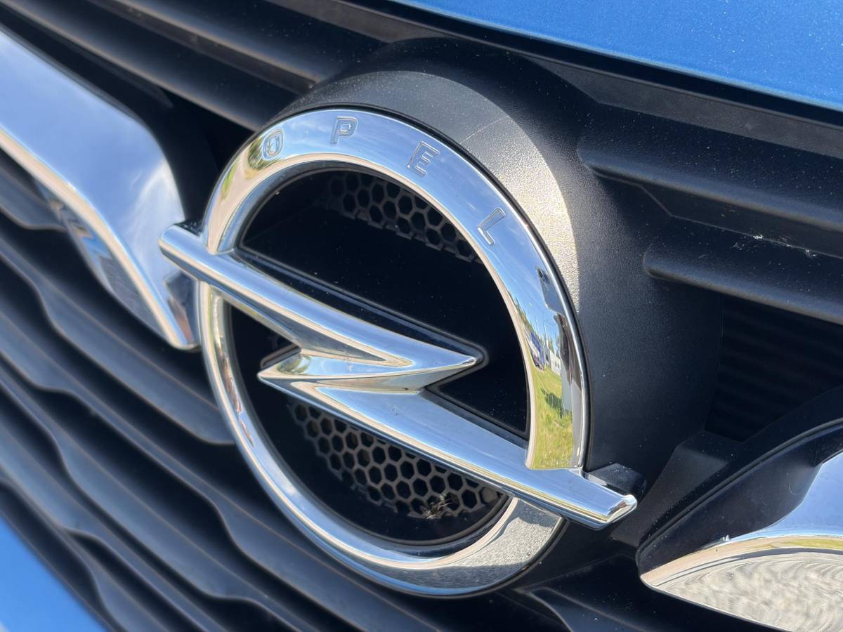 Opel Crossland X Opel Crossland X 1.2 Turbo Innovation ✓1e Eigenaar✓Dealer Onderhouden✓360° Camera✓Carplay✓Navi✓6 Bak✓110pk✓Keylss✓Halfleder✓Pdc V+A✓Lm velgen✓N.A.P✓Rijstrooksensor✓Dodehoeksensor✓Apk tot 09-2028