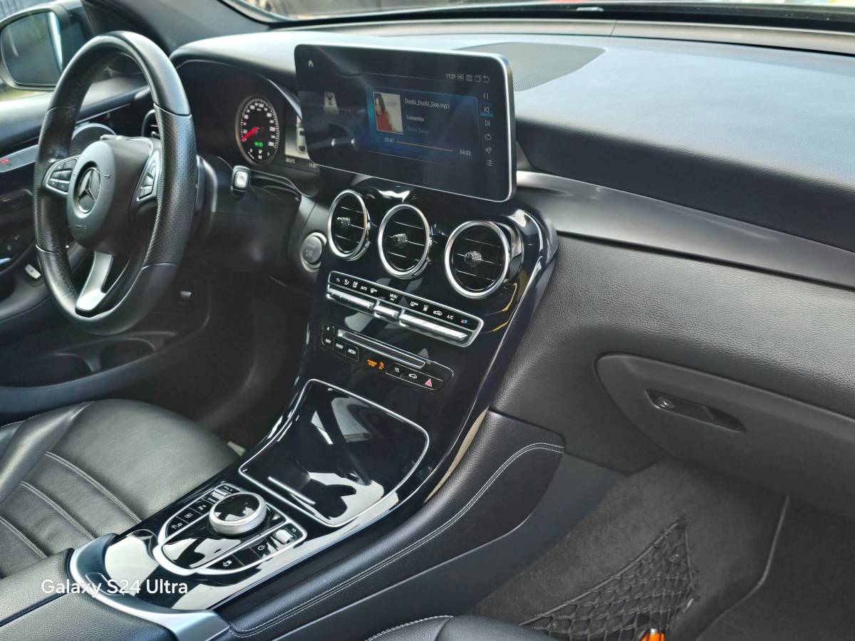 Mercedes-Benz GLC Mercedes-Benz GLC-klasse Coupé 350e 4MATIC AMG 63 Look / Acc / Open Dak / Leder / Grote Scherm / Camera / Led / Pdc / 19 Inch
