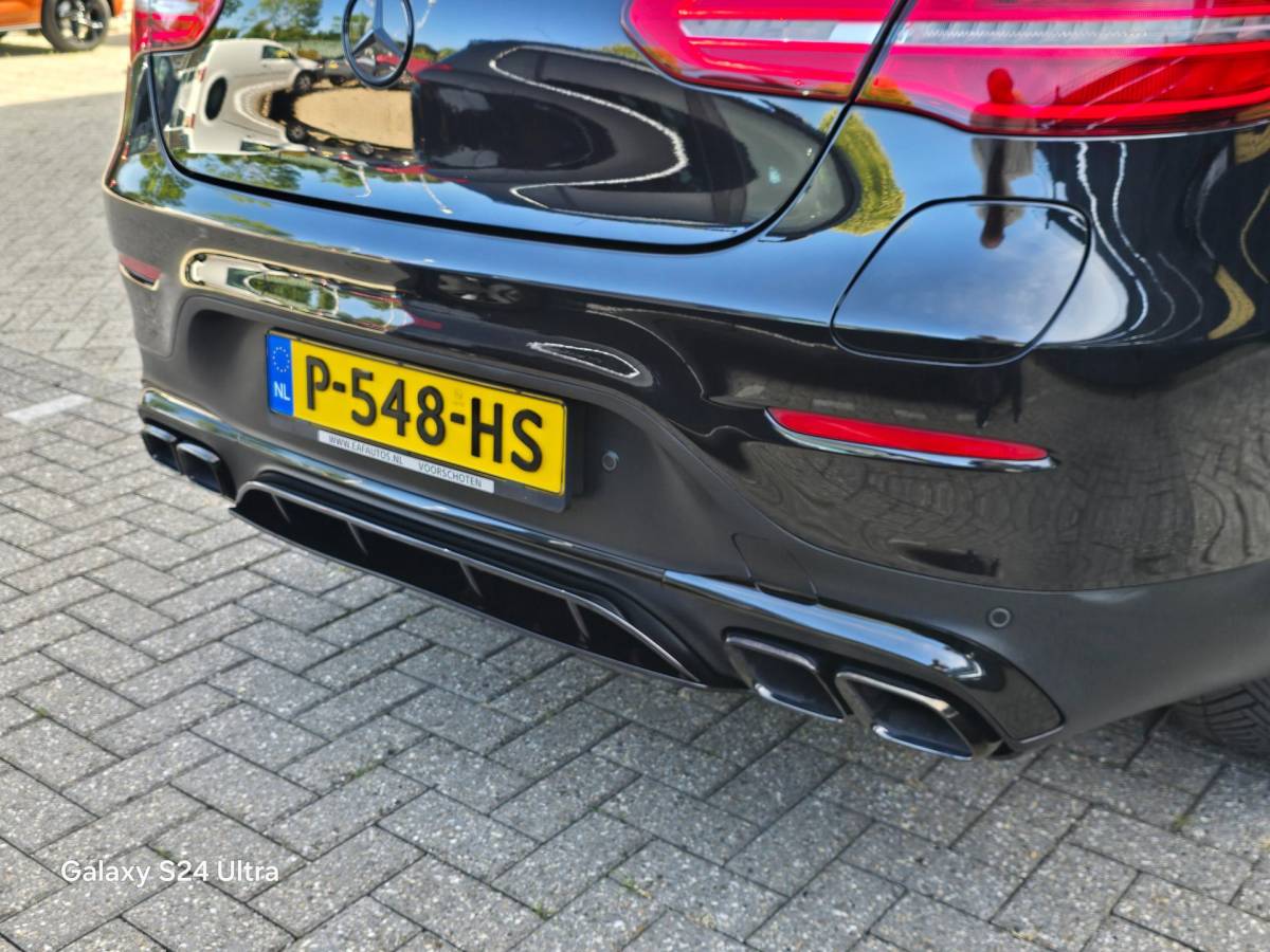 Mercedes-Benz GLC Mercedes-Benz GLC-klasse Coupé 350e 4MATIC AMG 63 Look / Acc / Open Dak / Leder / Grote Scherm / Camera / Led / Pdc / 19 Inch