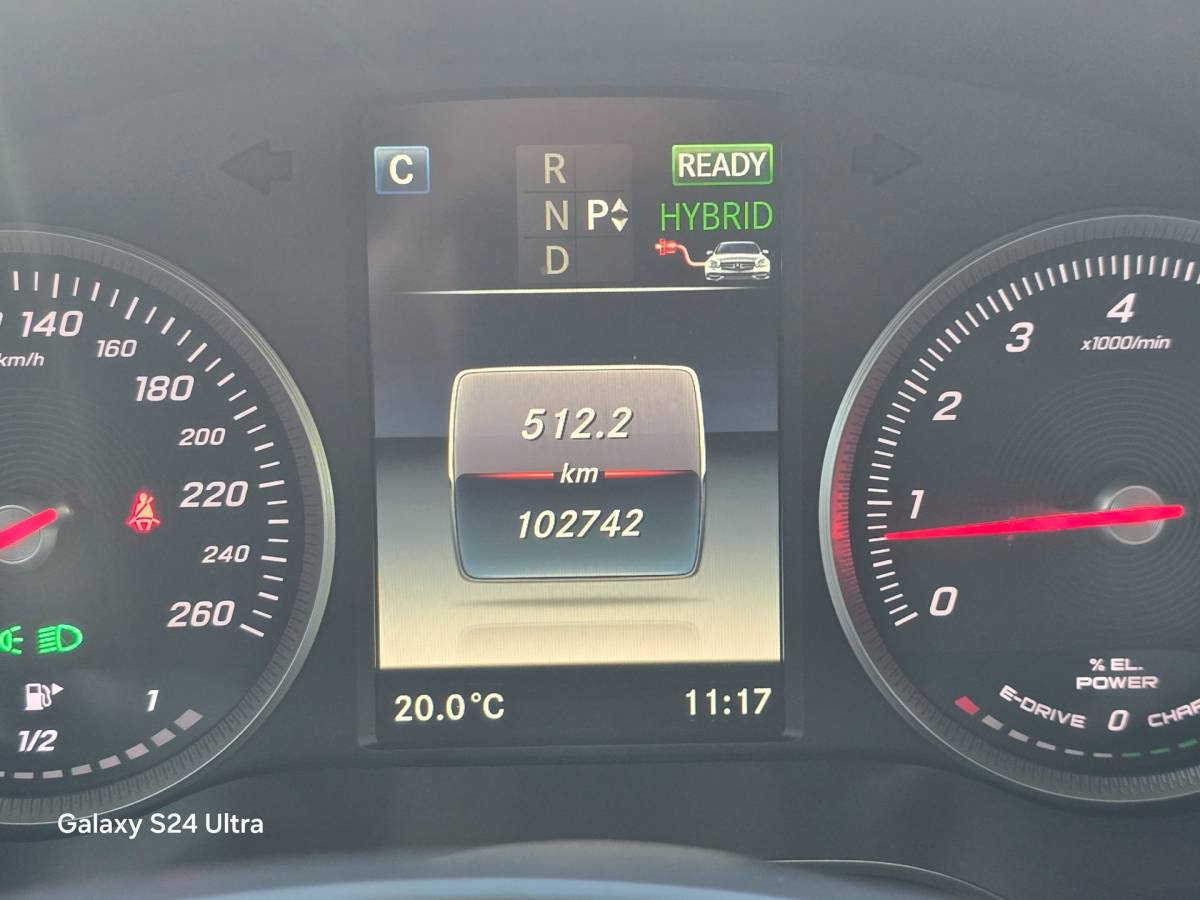 Mercedes-Benz GLC Mercedes-Benz GLC-klasse Coupé 350e 4MATIC AMG 63 Look / Acc / Open Dak / Leder / Grote Scherm / Camera / Led / Pdc / 19 Inch