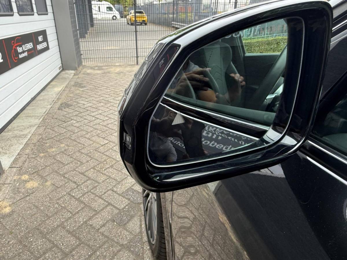 BMW X1 BMW X1 xDrive30e M SPORT MASSAGE ,PANO ,LEER ,HEAD UP
