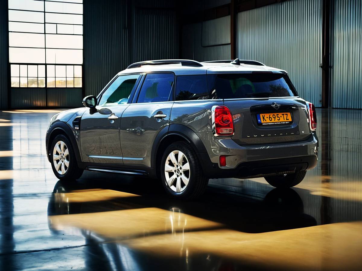 MINI Countryman Mini Countryman 1.5 One Navi_Clima_parkeer assist_Cruise_Botssensor