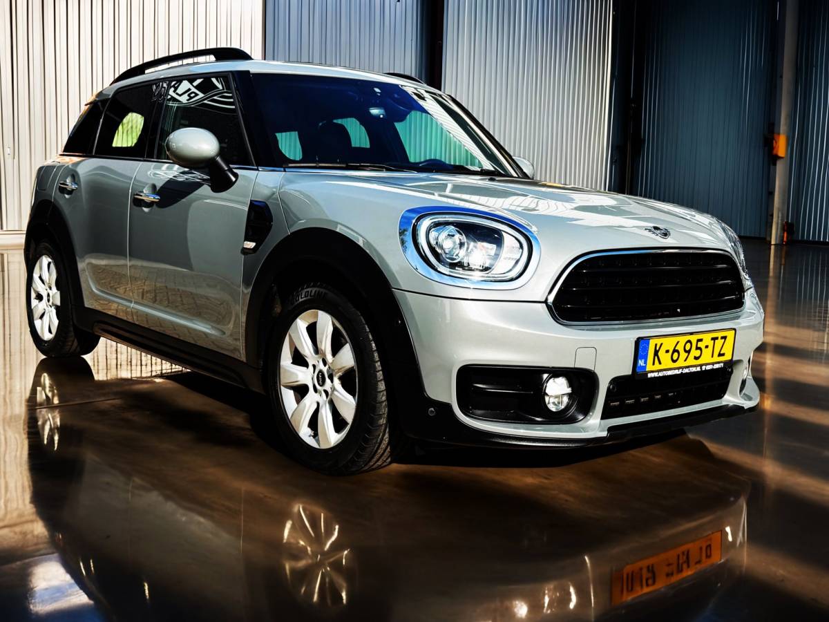 MINI Countryman Mini Countryman 1.5 One Navi_Clima_parkeer assist_Cruise_Botssensor