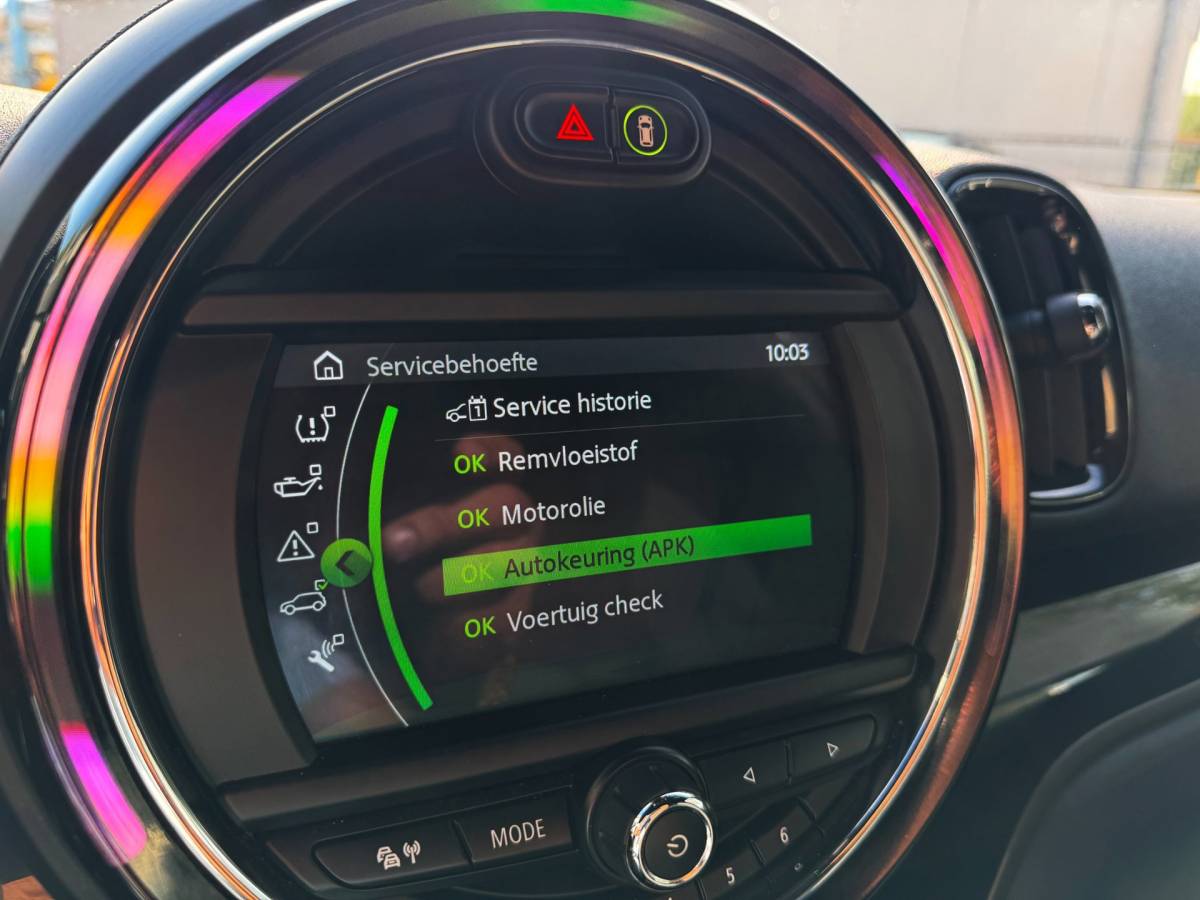 MINI Countryman Mini Countryman 1.5 One Navi_Clima_parkeer assist_Cruise_Botssensor