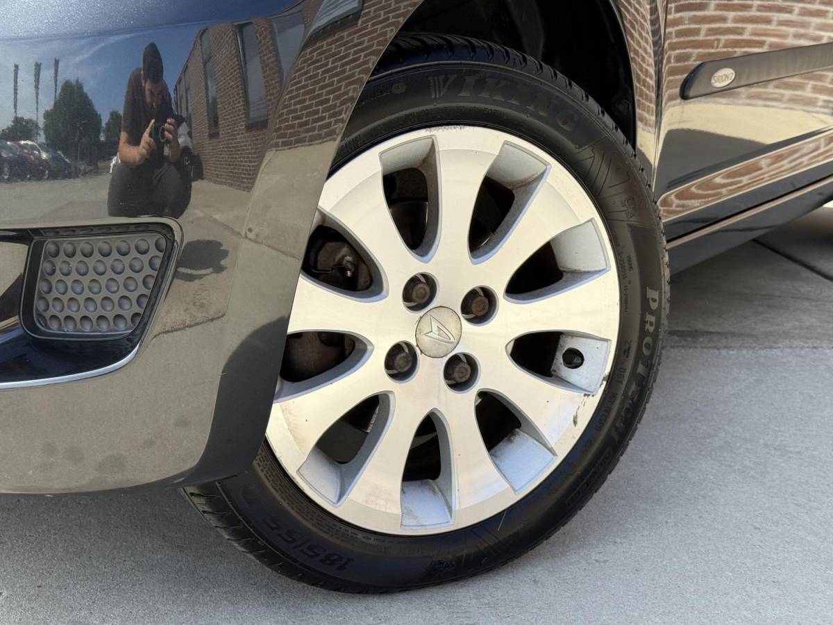 Daihatsu Sirion Daihatsu Sirion 2 1.3-16V Sense Automaat|Airco|Elektr. Ramen|LM Velgen|N.A.P|APK tot 04-2027
