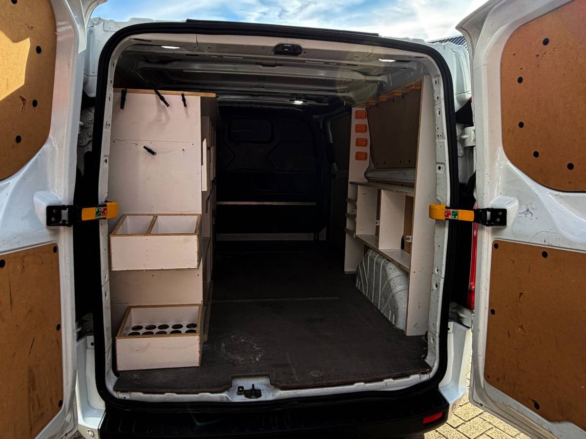 Ford Transit Custom Ford Transit Custom 320 2.0 TDCI L2H2 Trend automaat_Carplay_Clima_Cruise