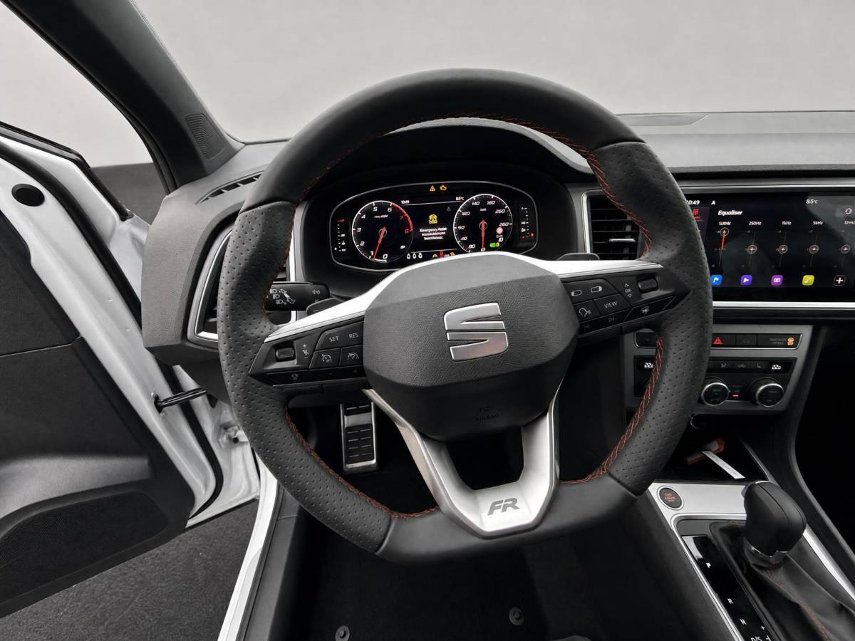 SEAT Ateca SEAT Ateca FR Business Intense 1.5 TSI 110 kW / 150 PK SUV 7 versn. DSG | 19” Lichtmetalen Velgen | 5000,- euro Herwaardering!!