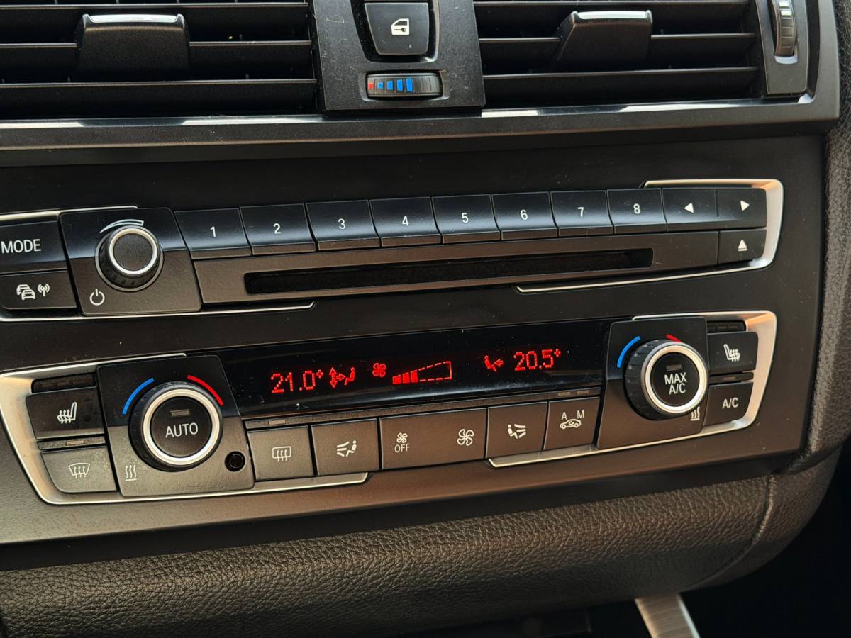 BMW 1 Serie BMW 1-serie 116i Executive M-Pakket_Leder_Camera_Zeer nette auto