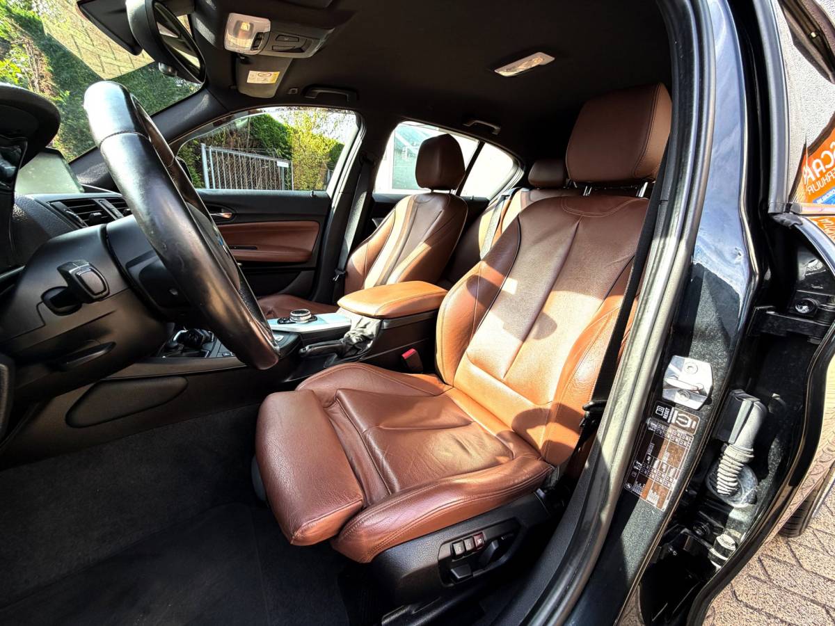 BMW 1 Serie BMW 1-serie 116i Executive M-Pakket_Leder_Camera_Zeer nette auto