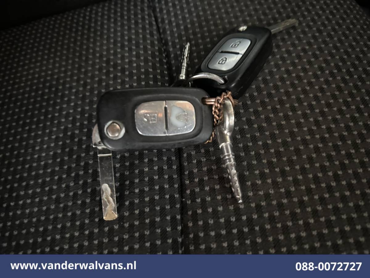 Mercedes-Benz Citan Mercedes-Benz Citan 109CDI 90pk L3H1 XL Euro6 Airco | Camera | LM Velgen | Trekhaak | Sidebars Zijdeur