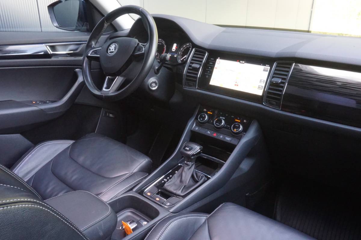 Škoda Kodiaq ŠKODA Kodiaq 1.4 TSI ACT Style Business | Automaat | Leder | ACC | Panoramadak | 5-pers. | Camera |
