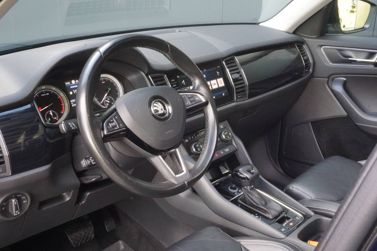 Škoda Kodiaq ŠKODA Kodiaq 1.4 TSI ACT Style Business | Automaat | Leder | ACC | Panoramadak | 5-pers. | Camera |