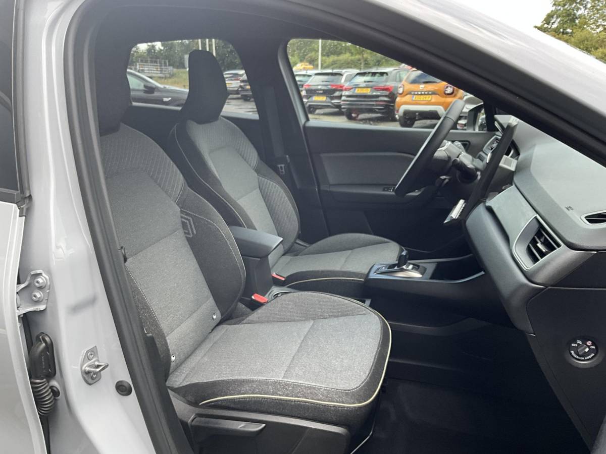 Renault Captur Renault Captur 1.8 E-Tech full hybrid 160 techno