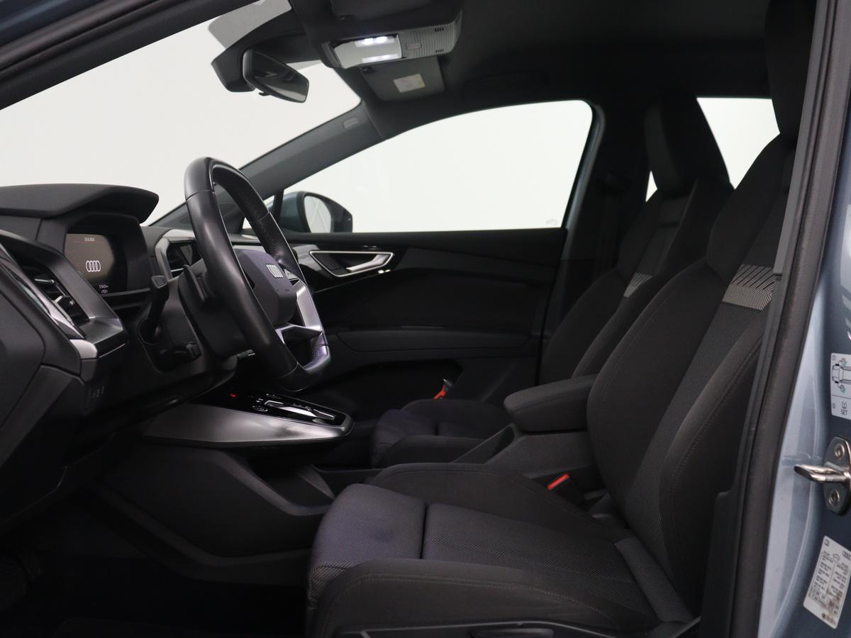 Audi Q4 e-tron Audi Q4 e-tron 40 Advanced edition 77 kWh | SOH 93,3% | Adaptive cruise | Stoelverwarming | Navigatie | Carplay | Climate control | Camera | Park assist | Trekhaak | 19″ velgen