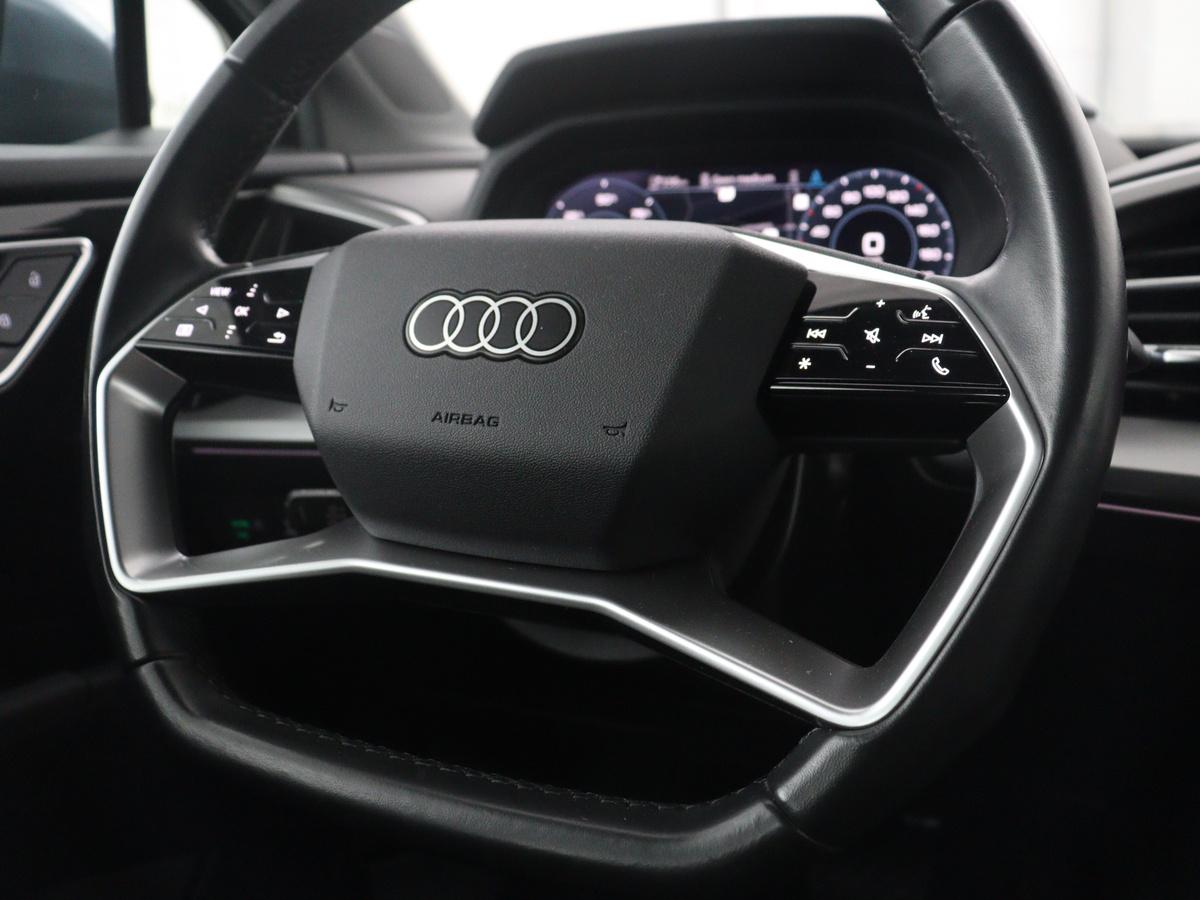 Audi Q4 e-tron Audi Q4 e-tron 40 Advanced edition 77 kWh | SOH 93,3% | Adaptive cruise | Stoelverwarming | Navigatie | Carplay | Climate control | Camera | Park assist | Trekhaak | 19″ velgen