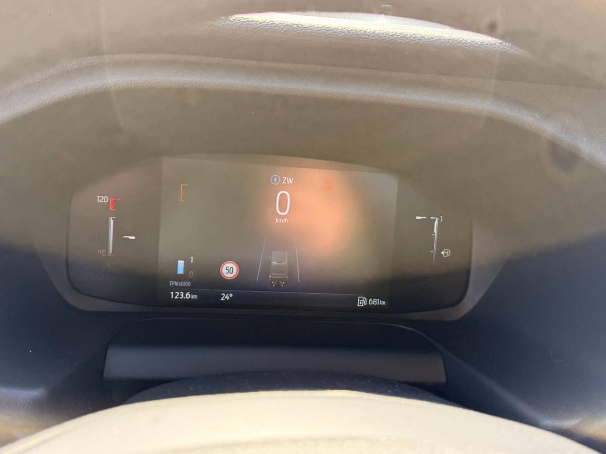 Ford Transit Ford Transit 350 2.0 TDCI L3H1 Trend AWD | SCI | 165pk | Open laadbak | Vierwielaandrijving | BPM-vrij | Stoelverwarming | Elektrisch verstelbare stoel | Keyless entry | Spatlappen voor | Buitenspiegels met lange arm