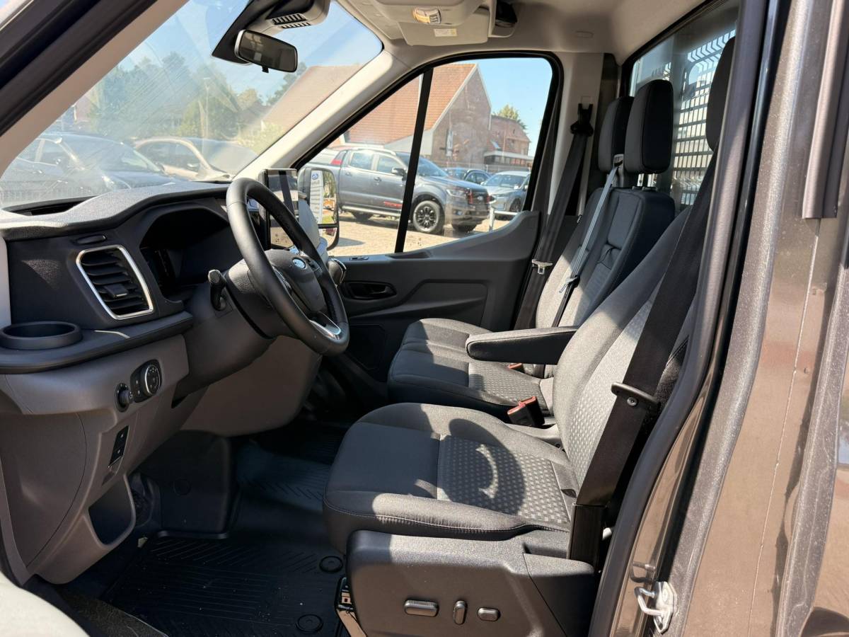 Ford Transit Ford Transit 350 2.0 TDCI L3H1 Trend AWD | SCI | 165pk | Open laadbak | Vierwielaandrijving | BPM-vrij | Stoelverwarming | Elektrisch verstelbare stoel | Keyless entry | Spatlappen voor | Buitenspiegels met lange arm