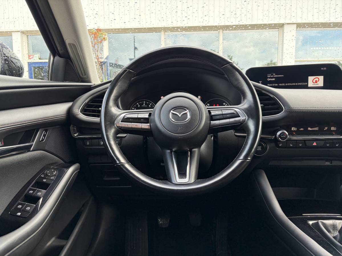 Mazda 3 Mazda 3 2.0 e-SkyActiv-X M Hybrid 186 Comfort | Camera | Navi | Stoelvrw. | Carplay | Rijklaar met beurt & garantie!