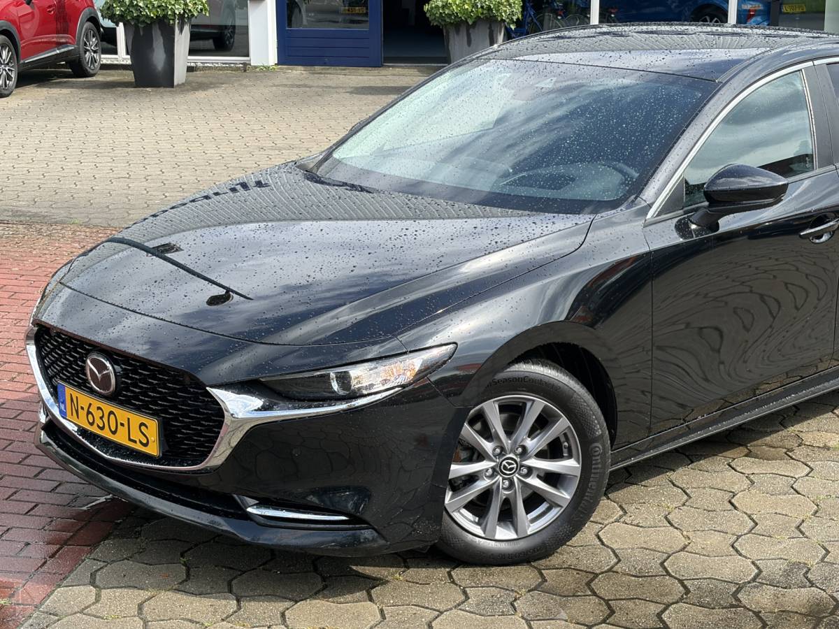Mazda 3 Mazda 3 2.0 e-SkyActiv-X M Hybrid 186 Comfort | Camera | Navi | Stoelvrw. | Carplay | Rijklaar met beurt & garantie!