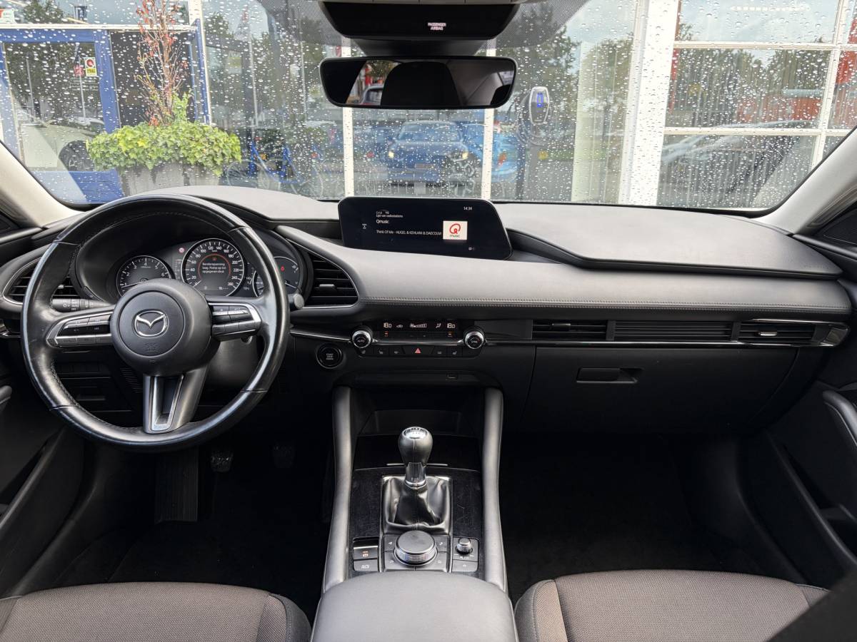 Mazda 3 Mazda 3 2.0 e-SkyActiv-X M Hybrid 186 Comfort | Camera | Navi | Stoelvrw. | Carplay | Rijklaar met beurt & garantie!