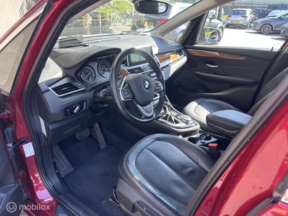 BMW 2 Serie BMW 2-serie Active Tourer 218i Essential Executive
