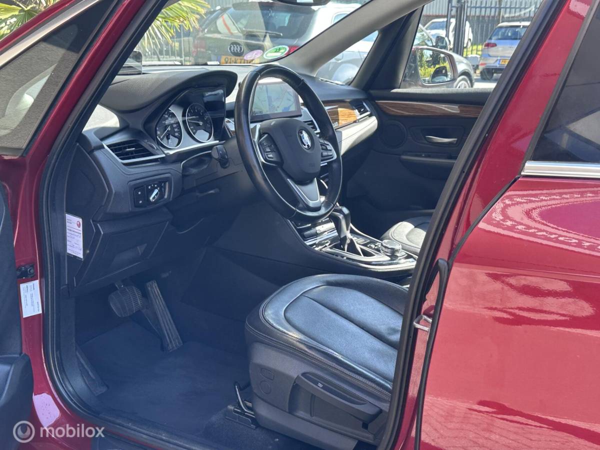 BMW 2 Serie BMW 2-serie Active Tourer 218i Essential Executive