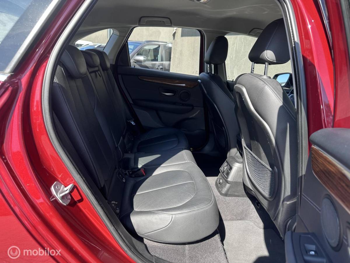BMW 2 Serie BMW 2-serie Active Tourer 218i Essential Executive