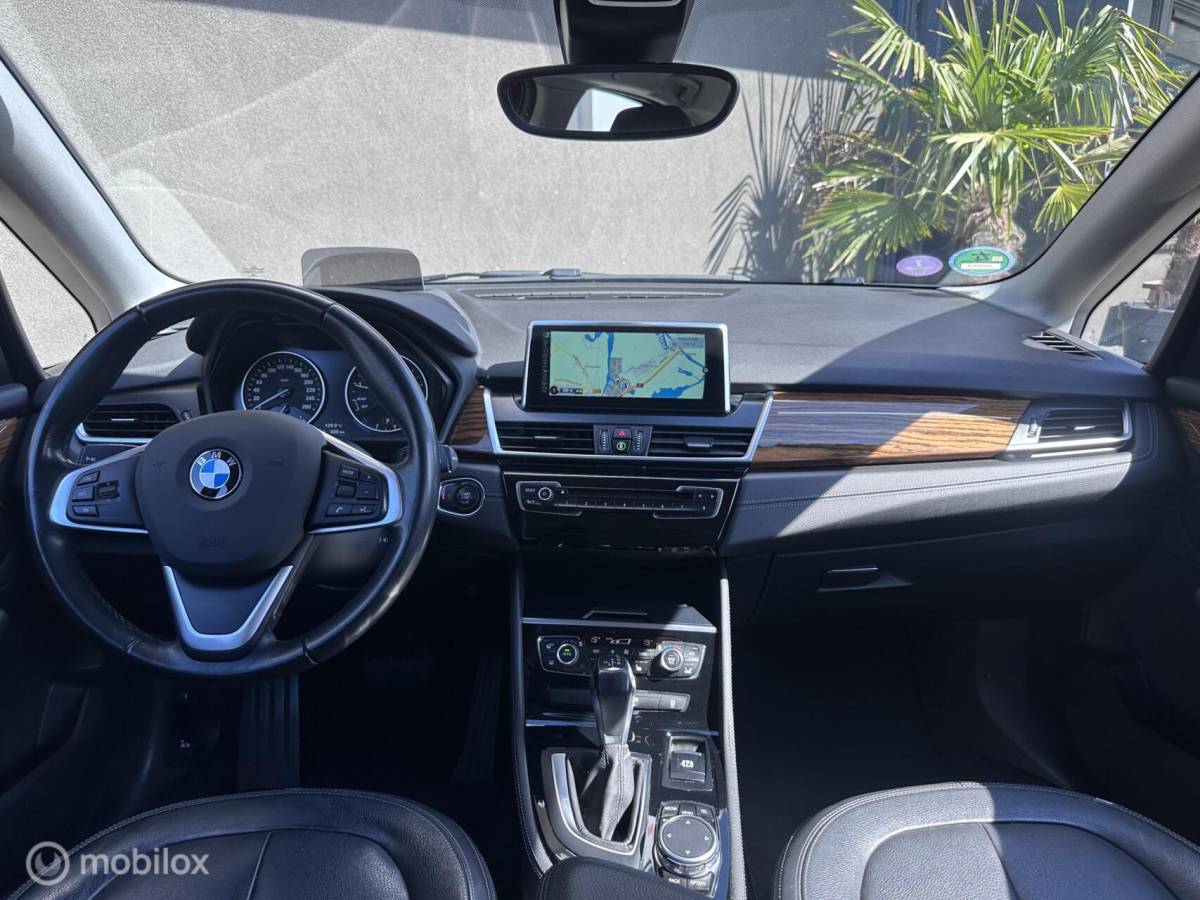 BMW 2 Serie BMW 2-serie Active Tourer 218i Essential Executive