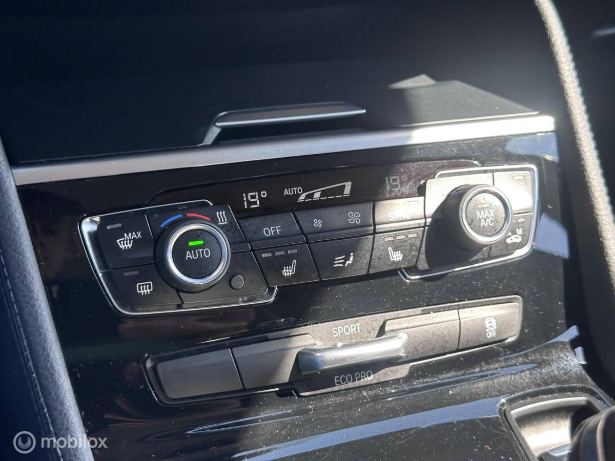 BMW 2 Serie BMW 2-serie Active Tourer 218i Essential Executive