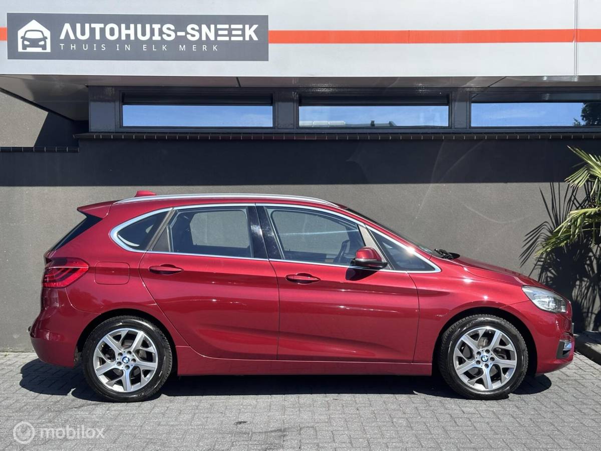 BMW 2 Serie BMW 2-serie Active Tourer 218i Essential Executive