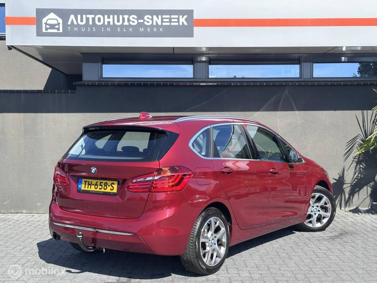 BMW 2 Serie BMW 2-serie Active Tourer 218i Essential Executive