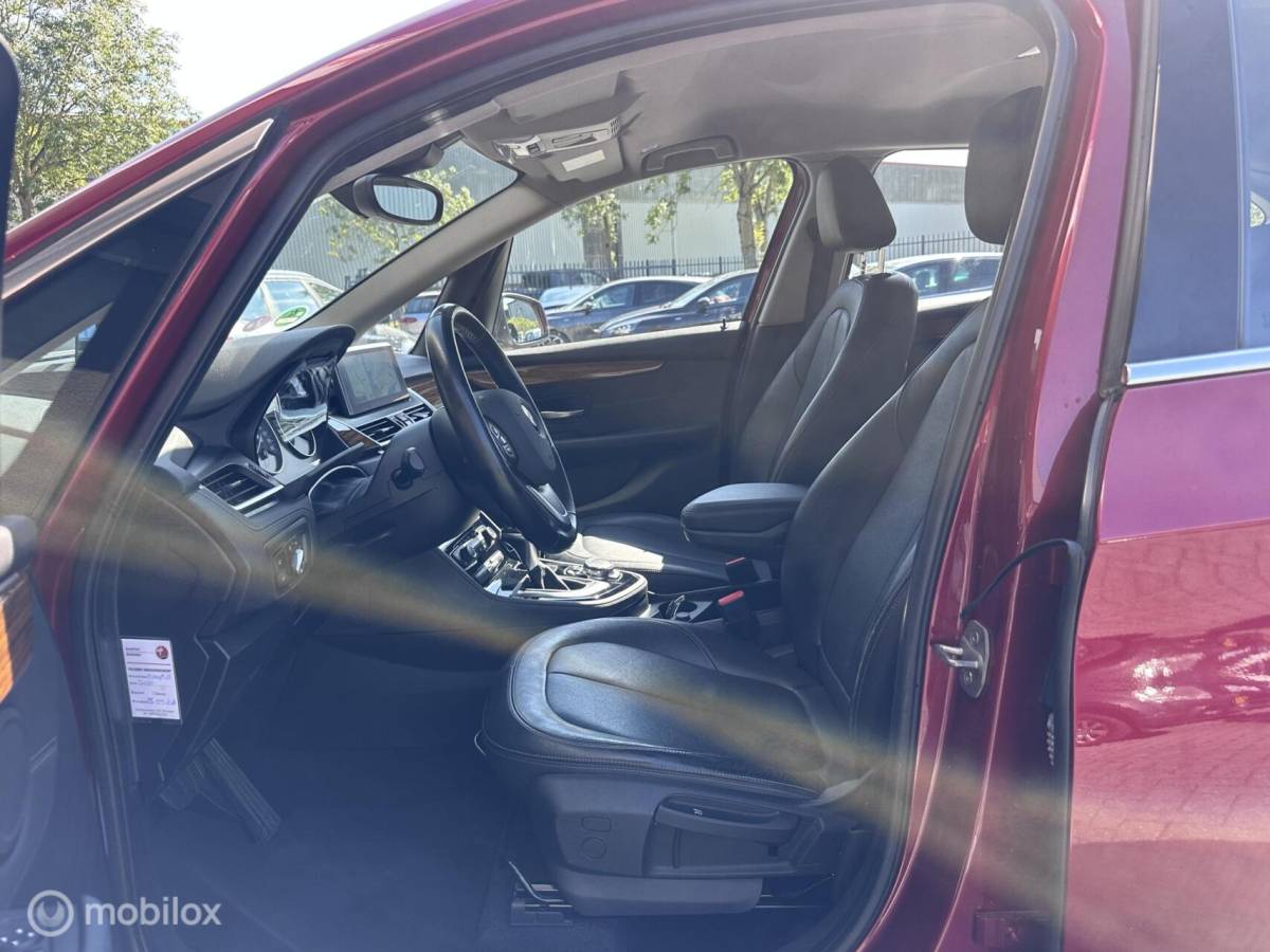 BMW 2 Serie BMW 2-serie Active Tourer 218i Essential Executive