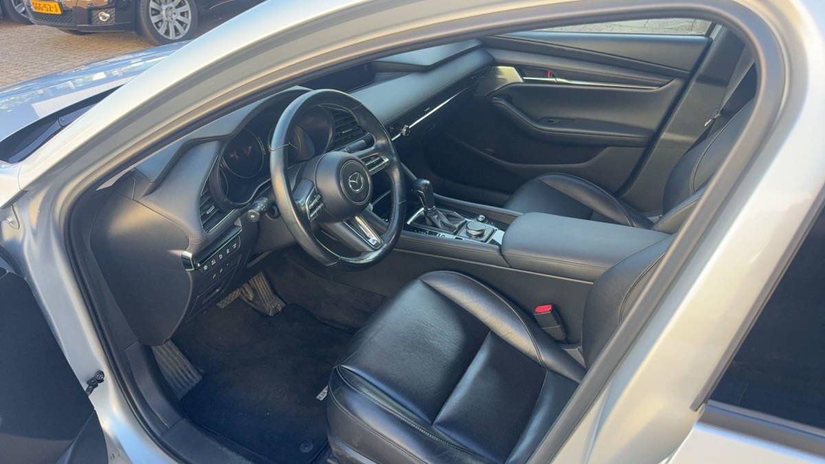 Mazda 3 Mazda 3 2.0 e-SkyActiv-X M Hybrid 180 Luxury Automaat|Head Up|Bose|Leder|Volledig Mazda Dealer Onderhouden