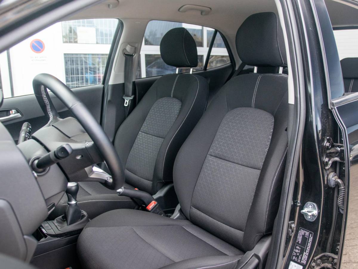 Kia Picanto Kia Picanto 1.0 DPi DynamicPlusLine l Trekhaak l Led koplampen l Apple car play en Android Auto l