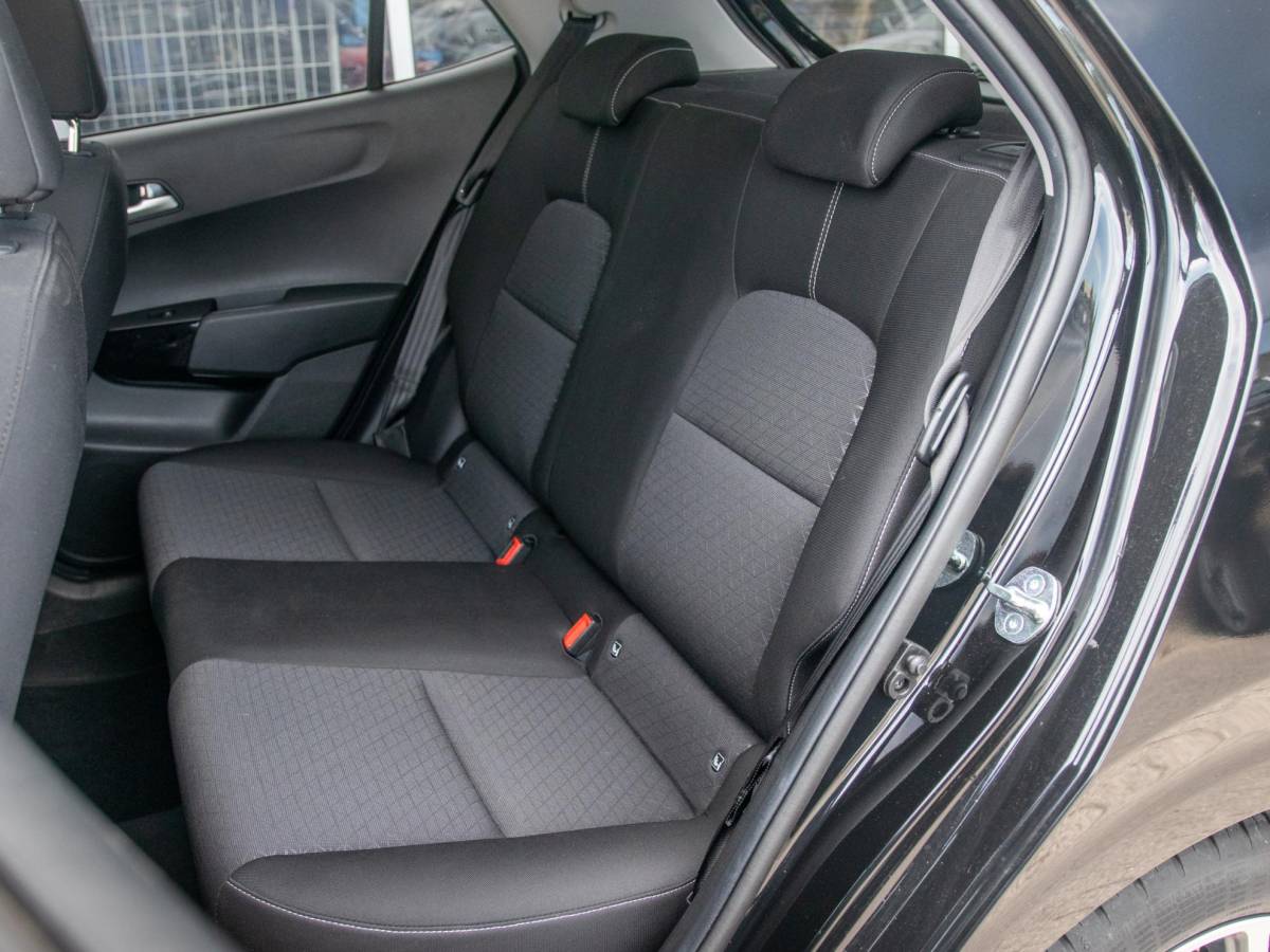 Kia Picanto Kia Picanto 1.0 DPi DynamicPlusLine l Trekhaak l Led koplampen l Apple car play en Android Auto l