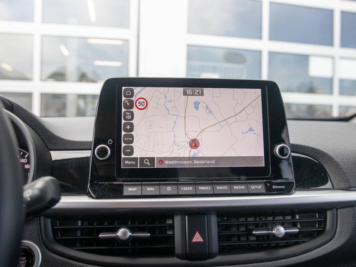 Kia Picanto Kia Picanto 1.0 DPi DynamicPlusLine l Trekhaak l Led koplampen l Apple car play en Android Auto l