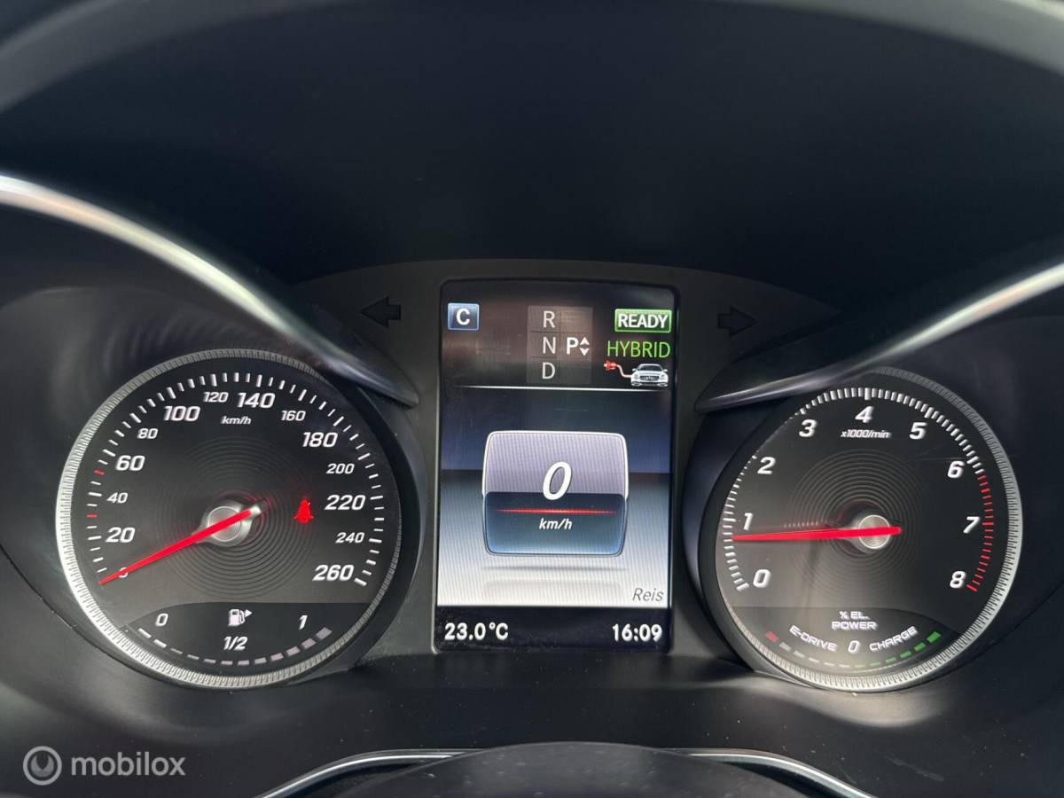 Mercedes-Benz GLC Mercedes GLC-klasse 350e 4MATIC Prestige Panorama Cruise Led 360 Camera Carplay Sfeerverlichting SOH 87%