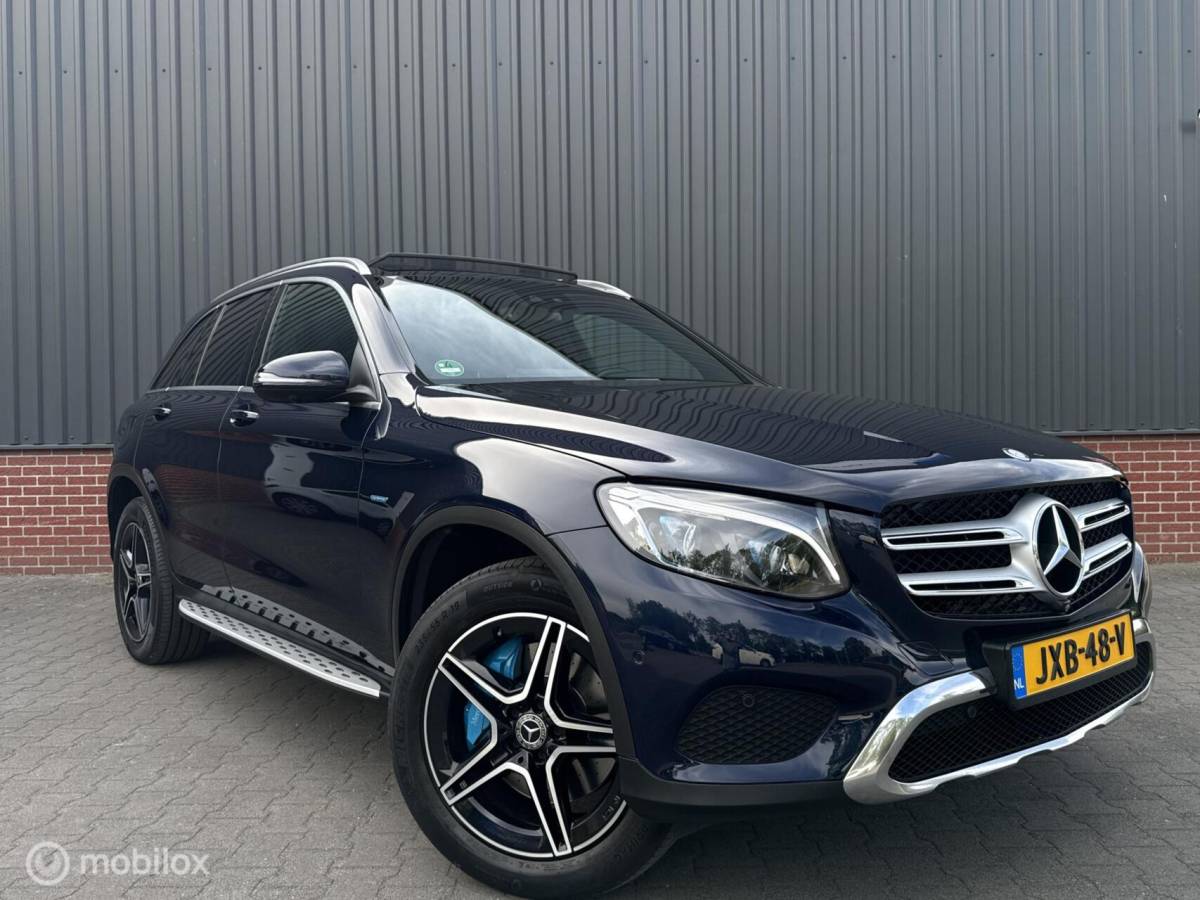 Mercedes-Benz GLC Mercedes GLC-klasse 350e 4MATIC Prestige Panorama Cruise Led 360 Camera Carplay Sfeerverlichting SOH 87%