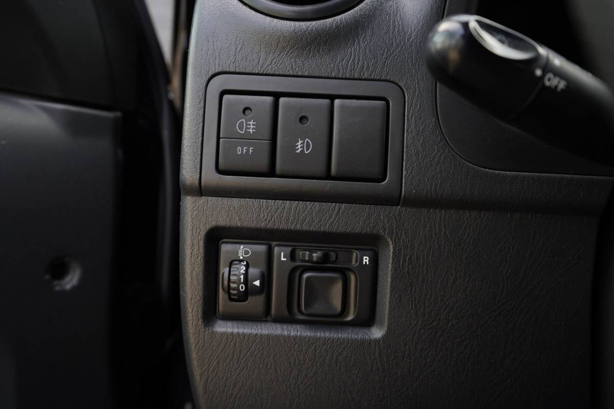 Suzuki Jimny Suzuki Jimny 1.3 Exclusive 4WD, Leer, Airco, Stoelverwarming