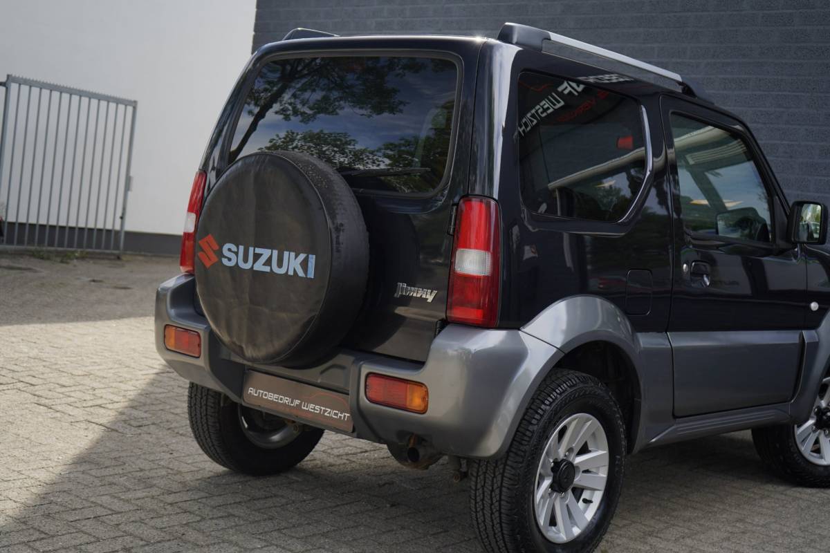 Suzuki Jimny Suzuki Jimny 1.3 Exclusive 4WD, Leer, Airco, Stoelverwarming