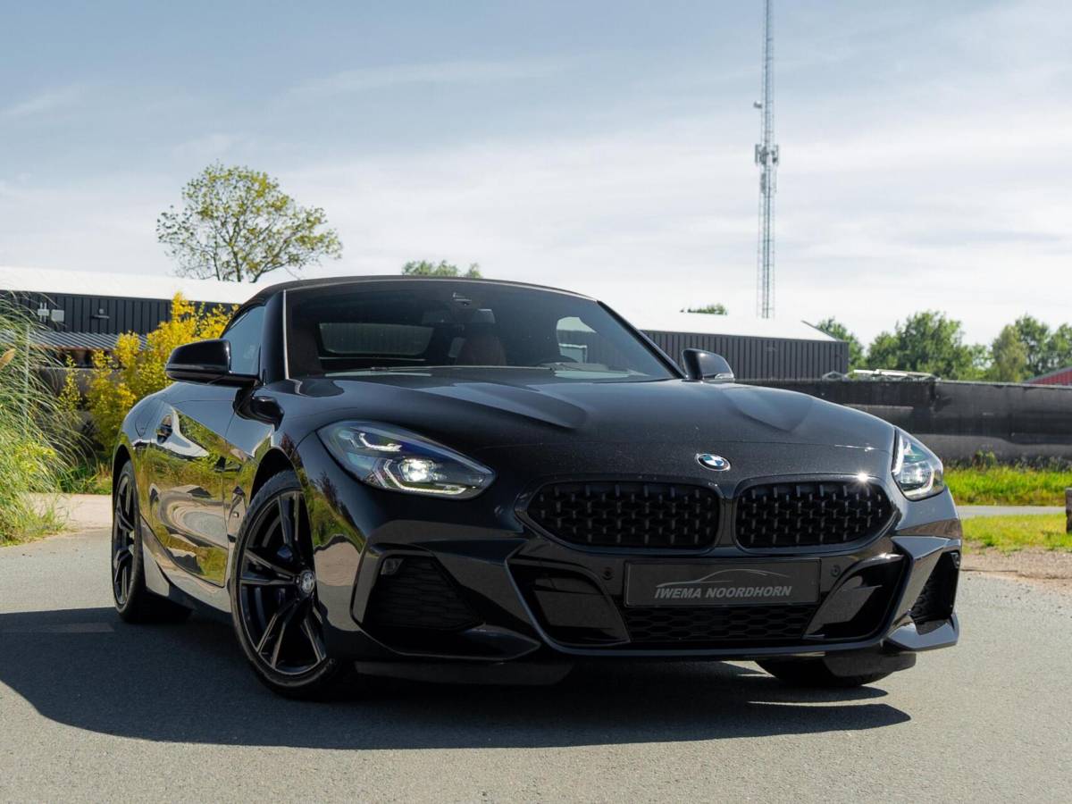 BMW Z4 BMW Z4 Roadster sDrive30i High Executive|M-pakket|Camera|Stuurverw.|Stoelverw.|Memory|Keyless|Dodehoek assis.|