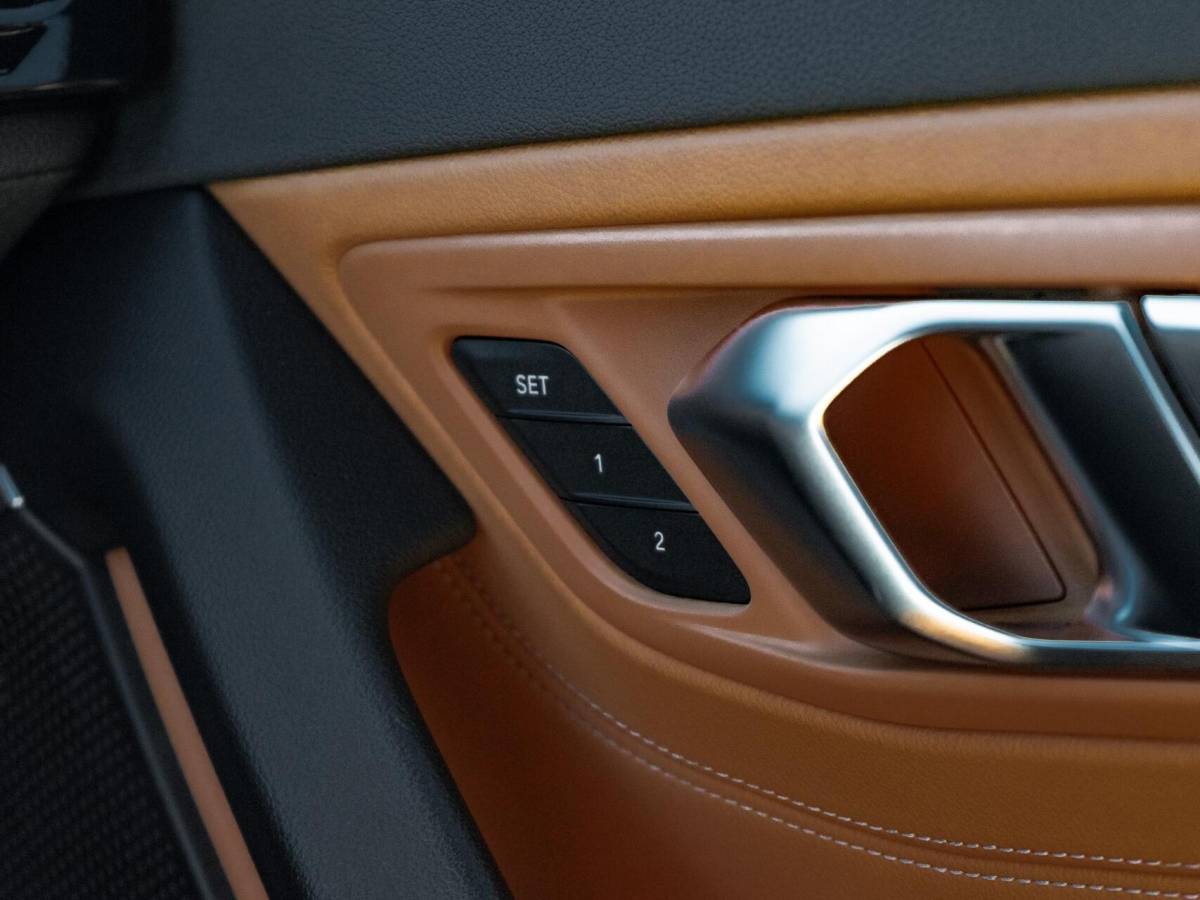 BMW Z4 BMW Z4 Roadster sDrive30i High Executive|M-pakket|Camera|Stuurverw.|Stoelverw.|Memory|Keyless|Dodehoek assis.|