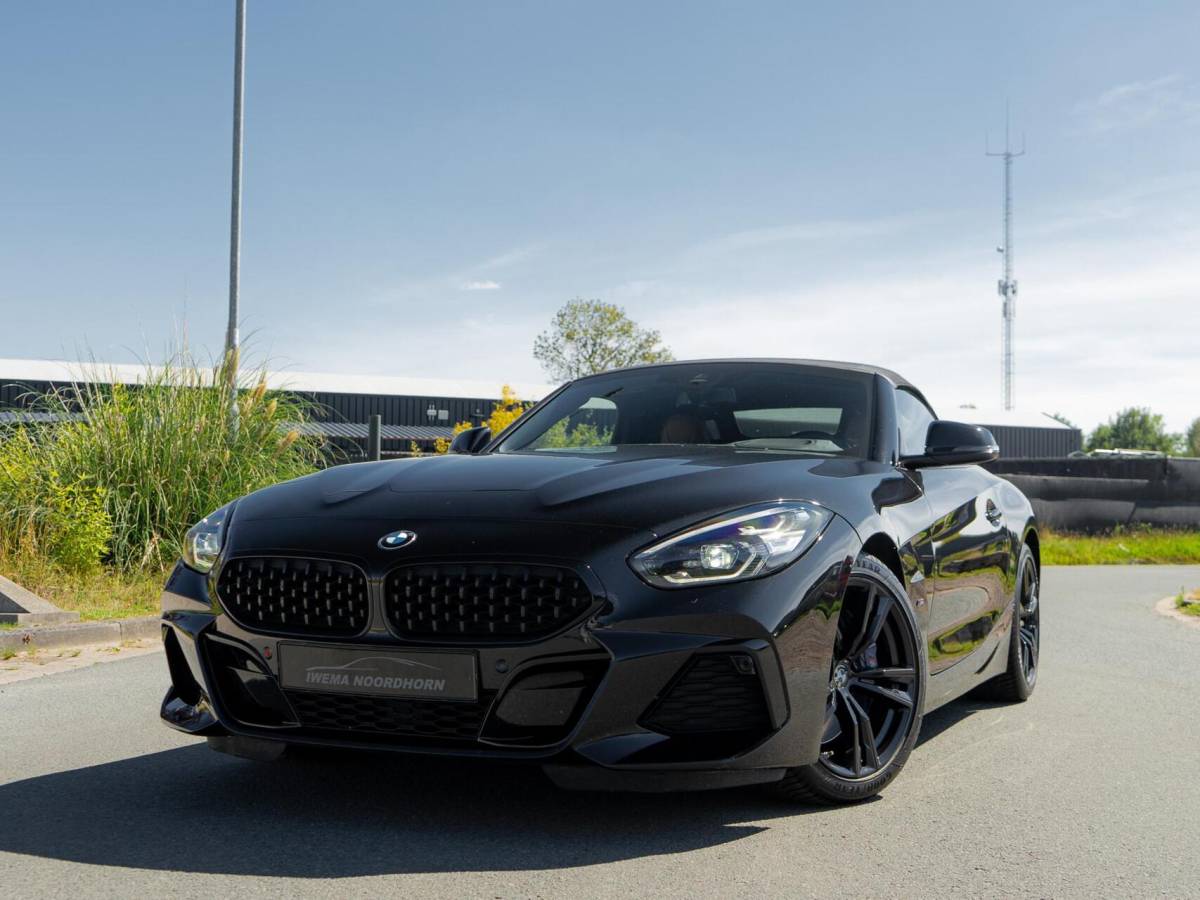 BMW Z4 BMW Z4 Roadster sDrive30i High Executive|M-pakket|Camera|Stuurverw.|Stoelverw.|Memory|Keyless|Dodehoek assis.|