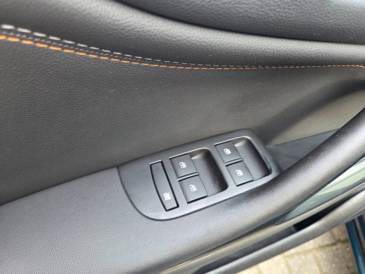Opel Zafira Opel Zafira 1.4 Turbo Online Edition Trekhaak/ Navigatie/ Parkeersensoren voor + achter/ Cruise control/ Rijklaarprijs!