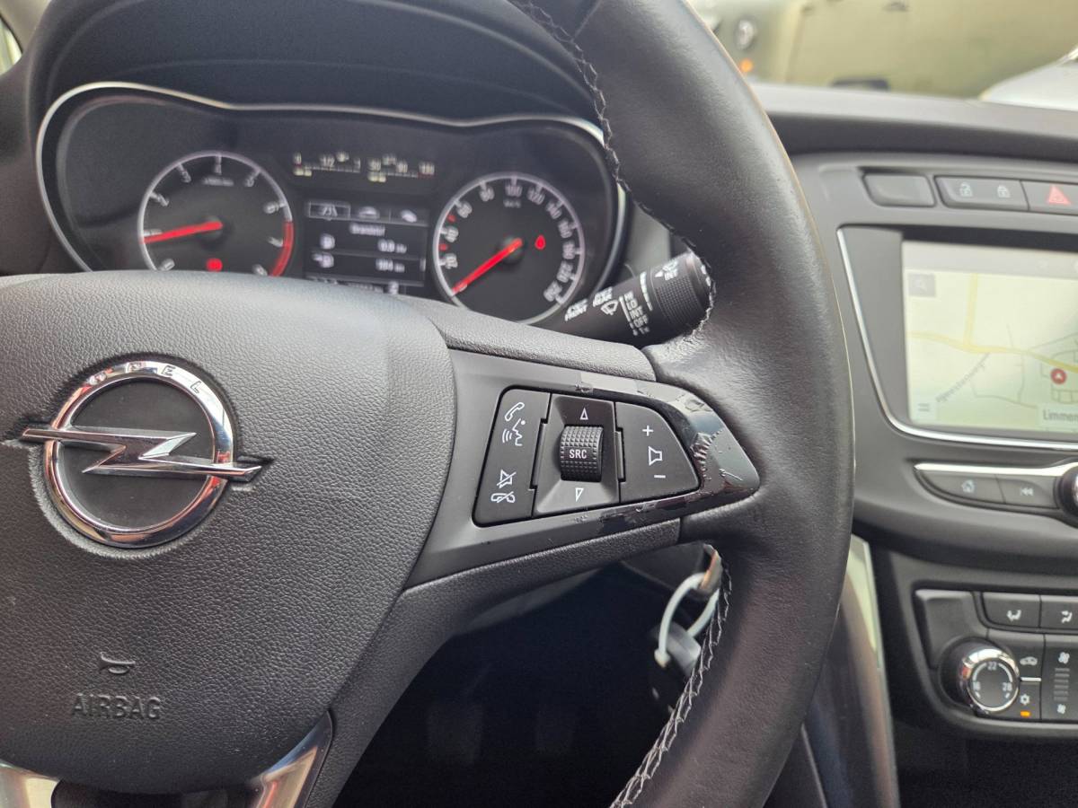 Opel Zafira Opel Zafira 1.4 Turbo Online Edition Trekhaak/ Navigatie/ Parkeersensoren voor + achter/ Cruise control/ Rijklaarprijs!