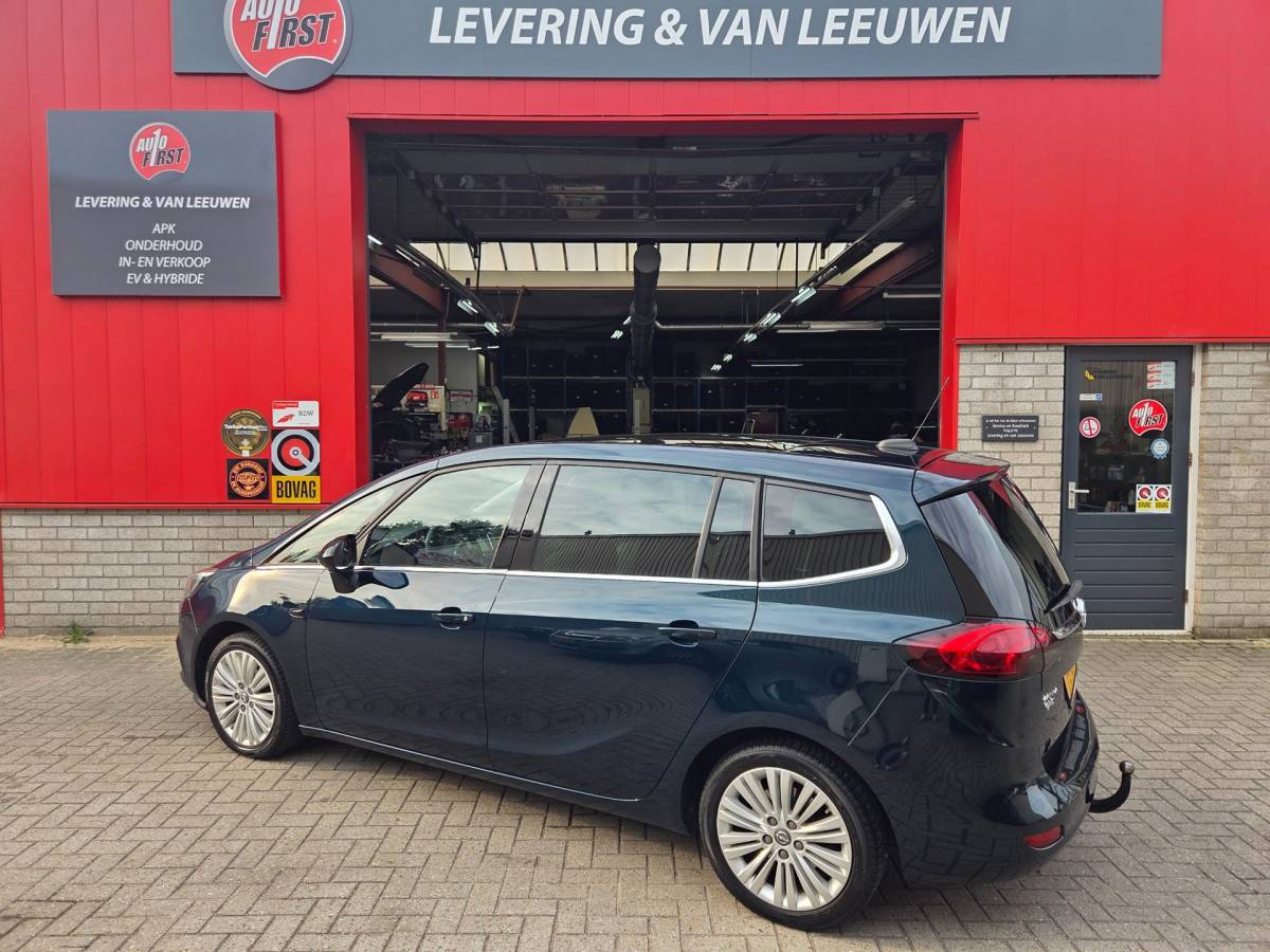 Opel Zafira Opel Zafira 1.4 Turbo Online Edition Trekhaak/ Navigatie/ Parkeersensoren voor + achter/ Cruise control/ Rijklaarprijs!