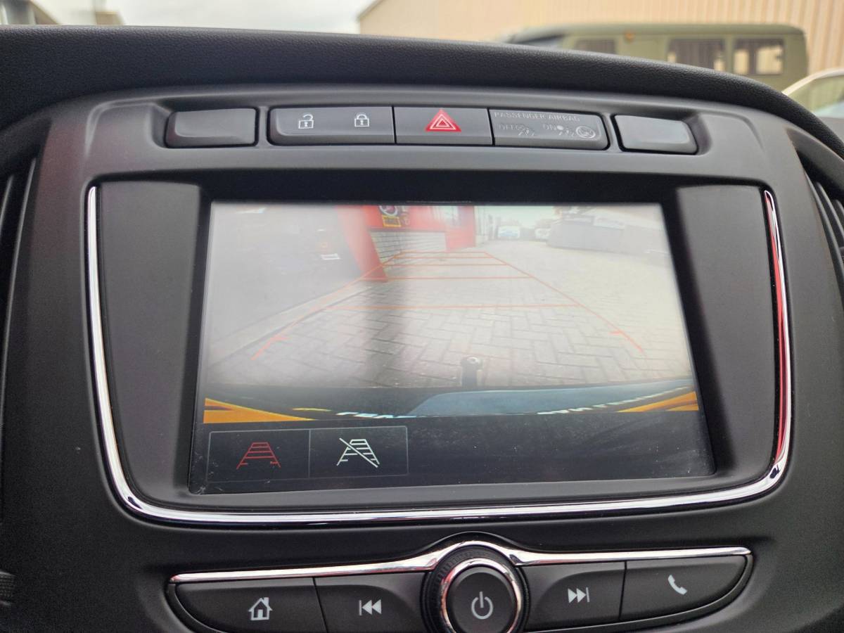 Opel Zafira Opel Zafira 1.4 Turbo Online Edition Trekhaak/ Navigatie/ Parkeersensoren voor + achter/ Cruise control/ Rijklaarprijs!